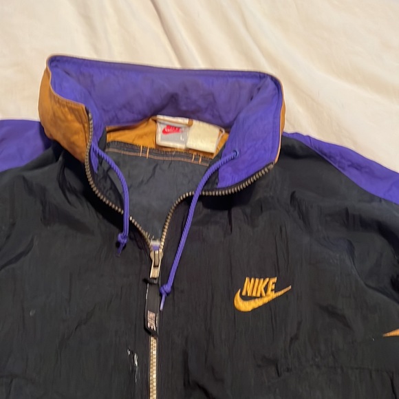 Vintage LAKERS 80’s Nike Flight Jacket - Picture 2 of 10